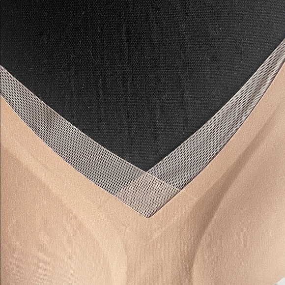 Honeylove Crossover Bra in Sand Color Size Large - Picture 9 of 12